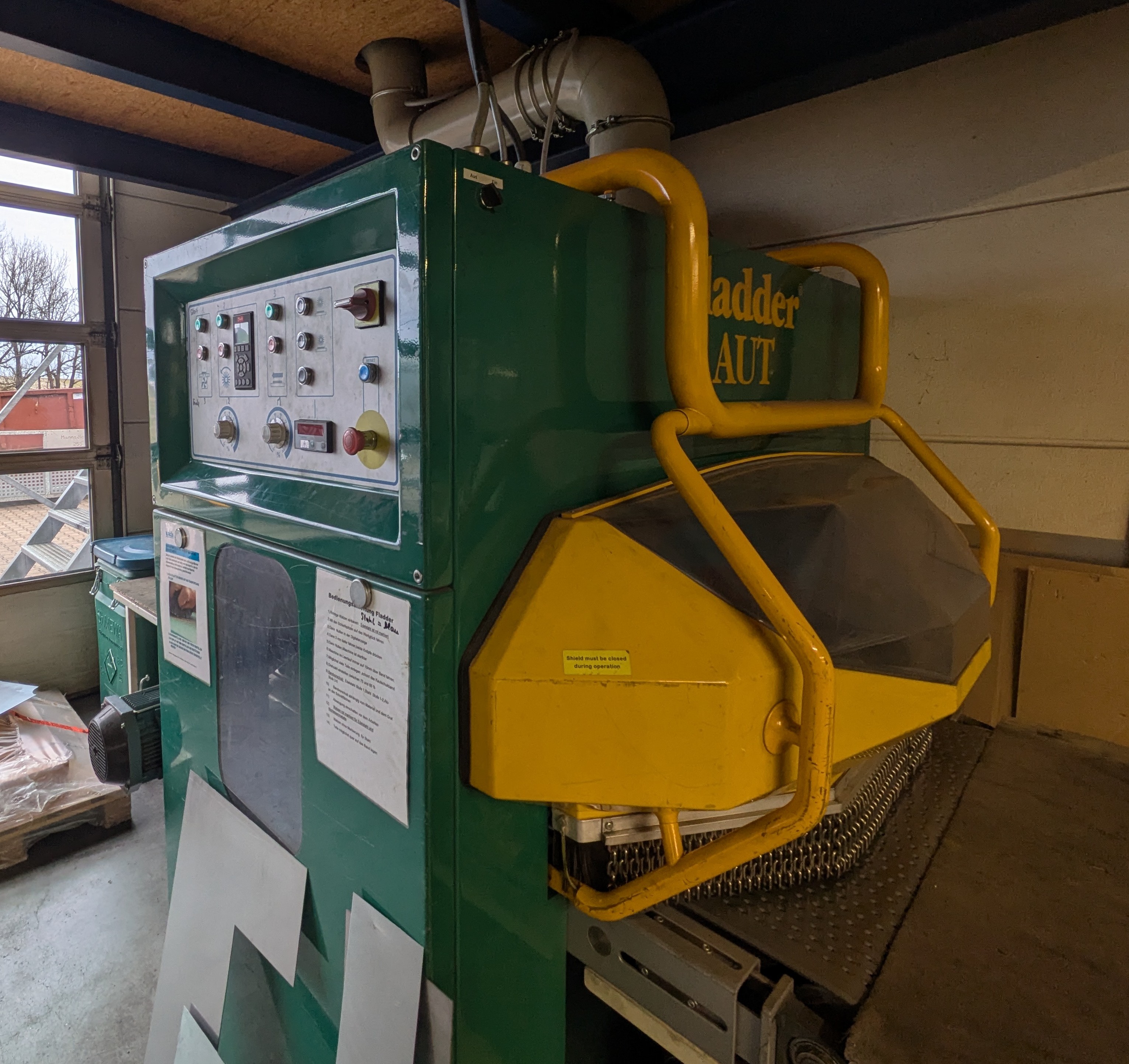 Entgratmaschine